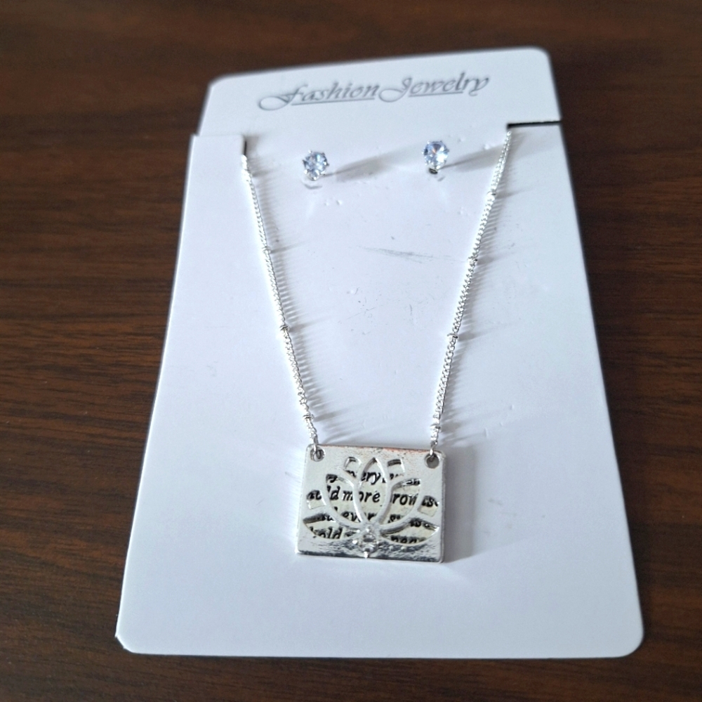 Boutique fashion jewelry set